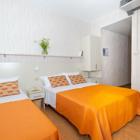 Hotel Sampaoli Bellaria-Igea Marina Exterior foto