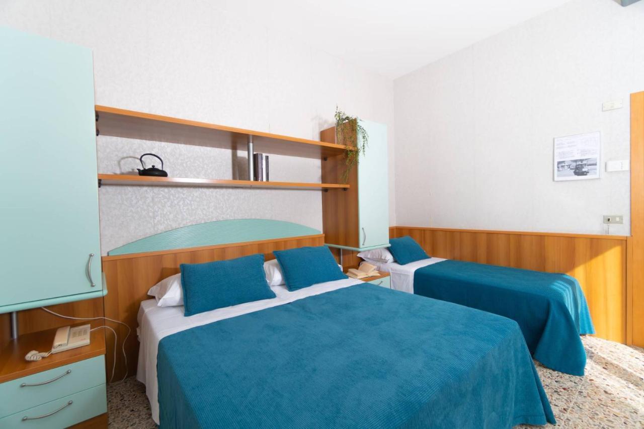 Hotel Sampaoli Bellaria-Igea Marina Exterior foto