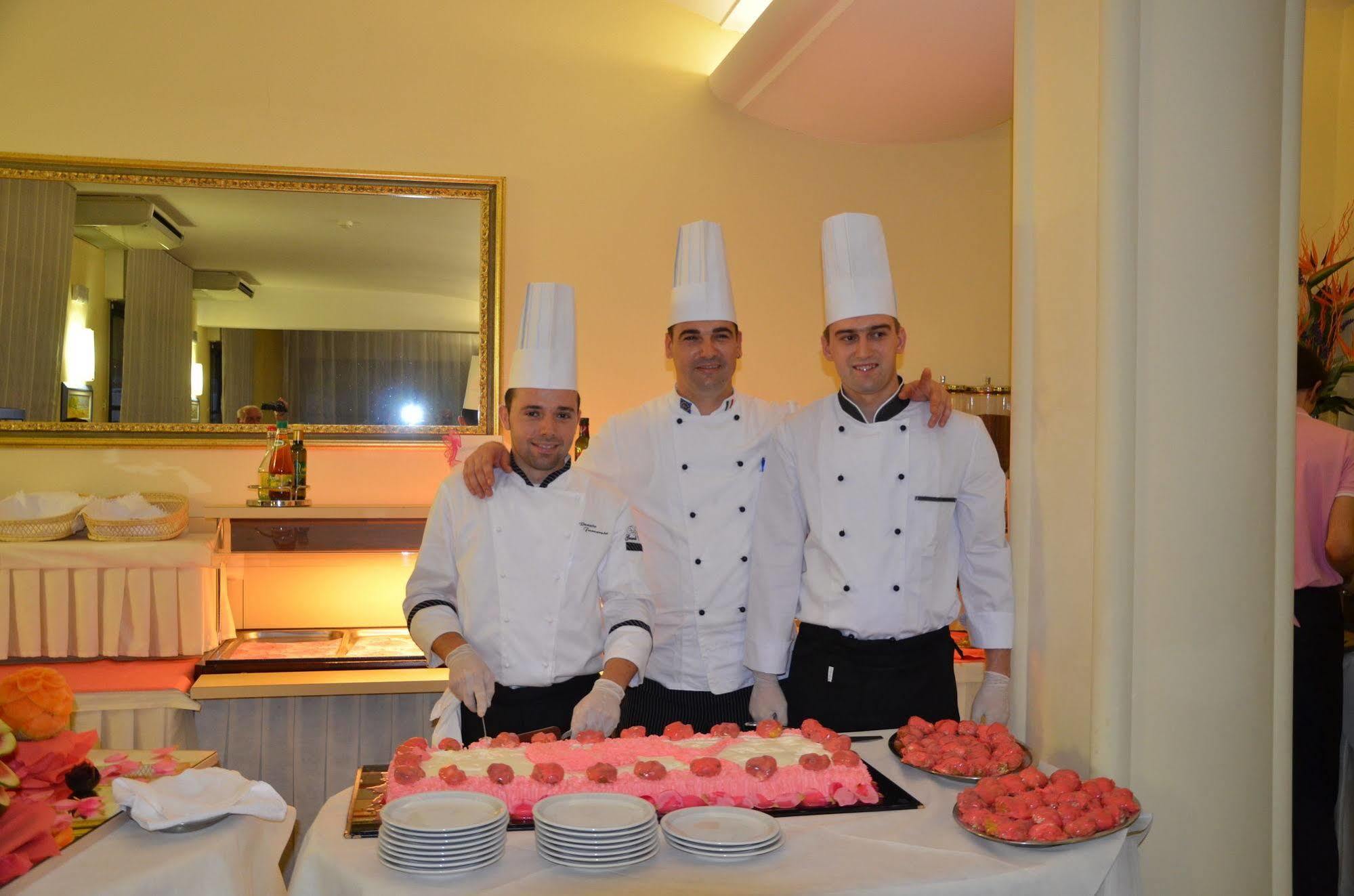 Hotel Sampaoli Bellaria-Igea Marina Exterior foto